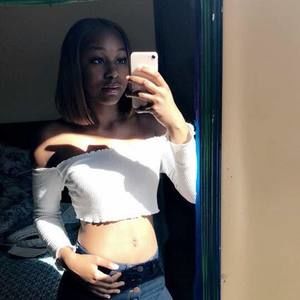 Meet your Posher, Amani